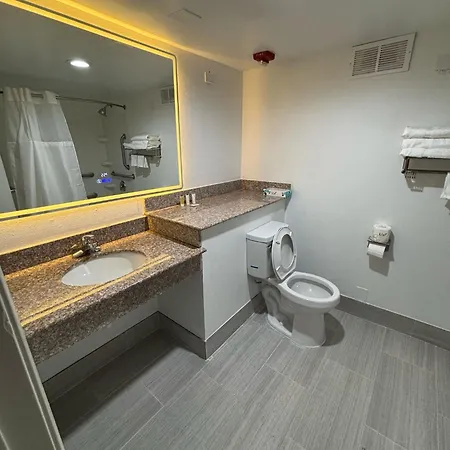 Days Hotel By Wyndham Williamsburg I-64 Extérieur photo